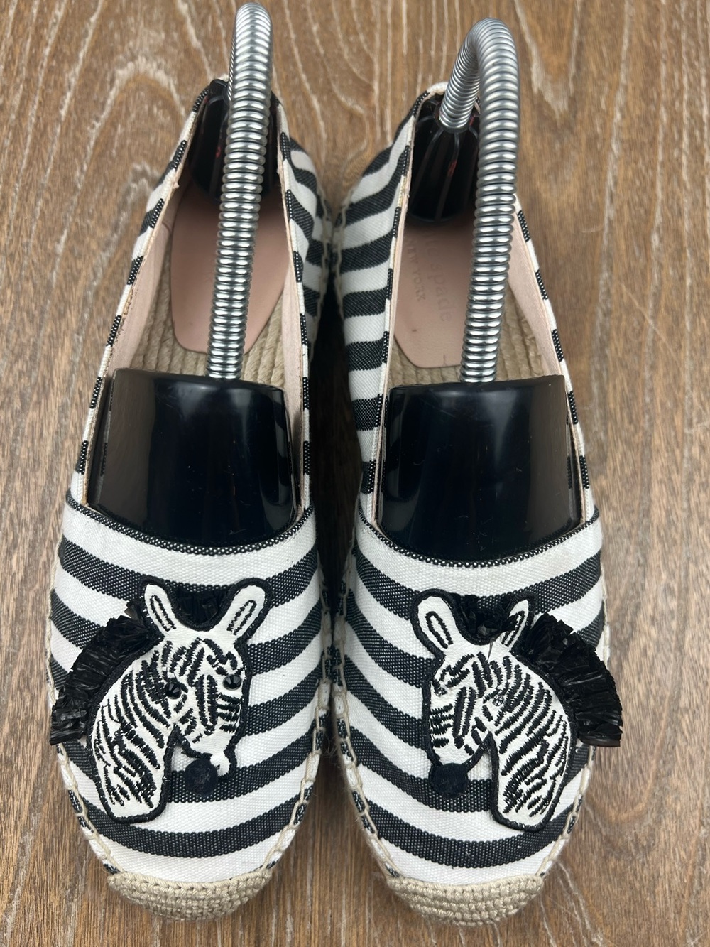 Kate Spade Black & White Striped Zebra Embroidered Espadrilles size 8